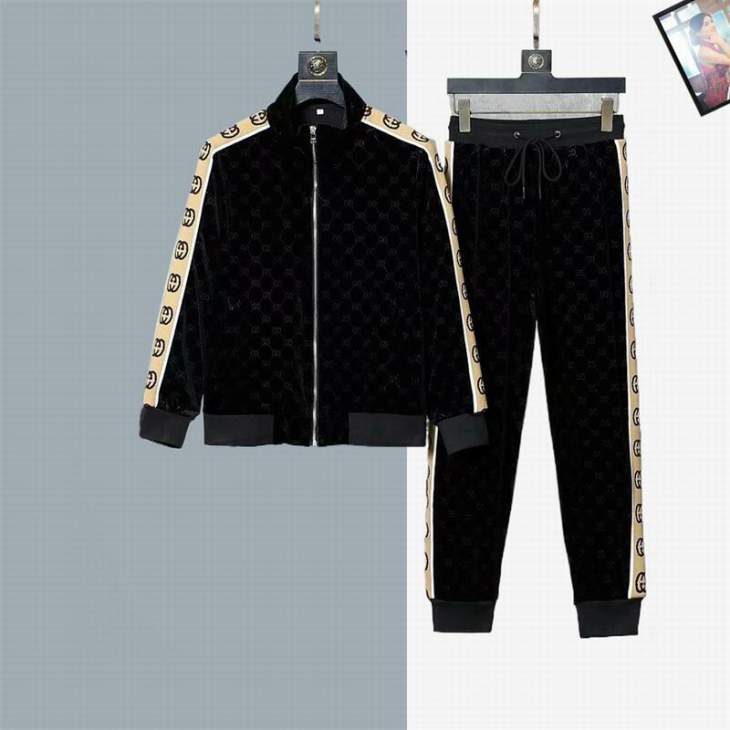 Picture of Gucci Sweater Suits _SKUGucciM-3XL12yr3339637